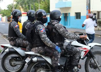 Agentes Policia Nacional rd