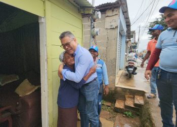 Carlos Pena en Villa Altagracia