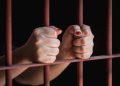mujer prision presa