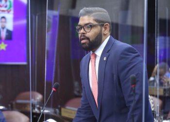 Anticipo fiscales diputado Montas