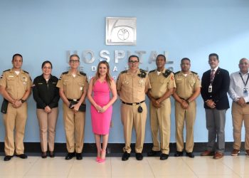 militares en hospital