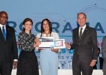 uasd estudiante certificado