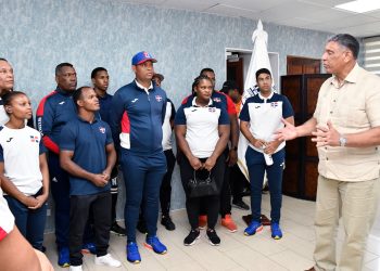 Entrega de Bonos atletas PN MIP