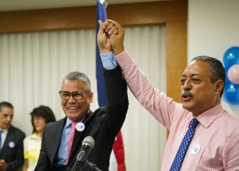 obert Cabral y Carlos Peña