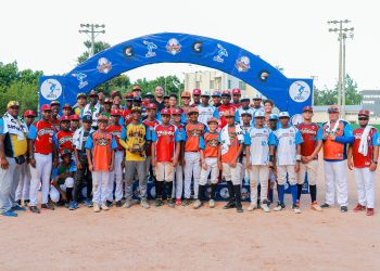 Equipos compitieron en Juego de Estrellas