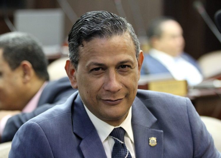Robinson Diaz