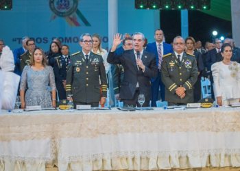 Abinader graduación