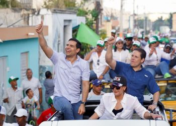 Roberto Angel y Karina Aristide