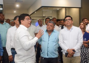 Fellito y alcaldes electos