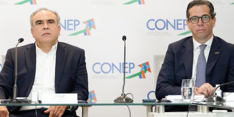 Celso J. Marranzini, presidente del Conep, y Cesar Dargam, vicepresidente ejecutivo de la entidad