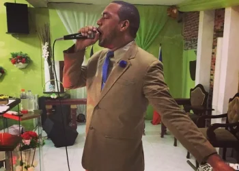 Pastor Víctor Manuel kery