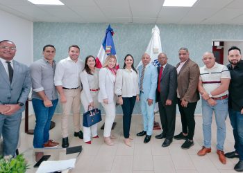 Centros nocturnos y Ministra faride