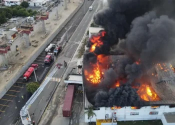 Incendio zona franca Moca