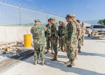 Ministro de Defensa Onofre