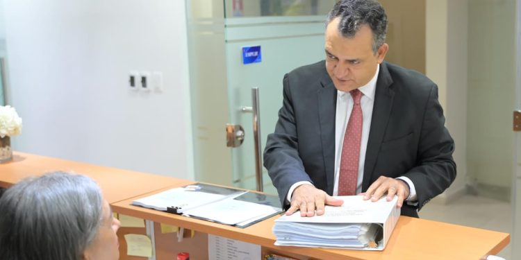 Presidente de la JCE se postula nuevamente