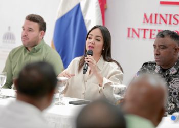 Faride y comunitario Distrito Nacional