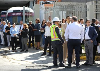 evacuación de terremoto