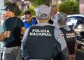 Policia y apresados