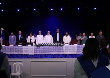 Hipolito Mejia graduacion IJFPG