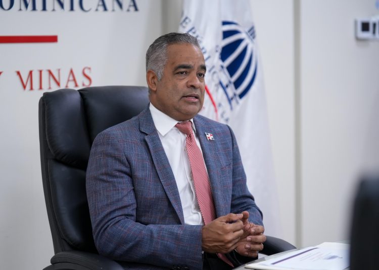 Joel Santos Echavarría, ministro de Energía y Minas