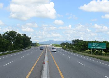 Avenida Circunvalación Santo Domingo.