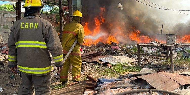 fuego Bomberos DN