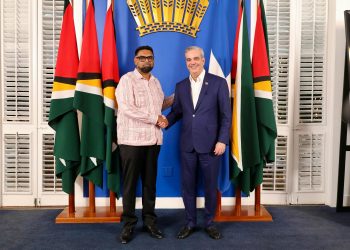 Presidentes de Guyana y Abinader