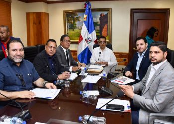 Comisión de CCRD del senado