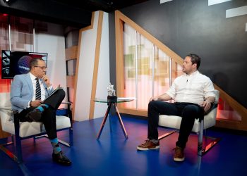 Ministro de Construcción y Vivienda