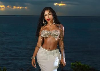 Yailin La Mas Viral 01