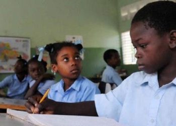 Estudiantes haitianos en RD