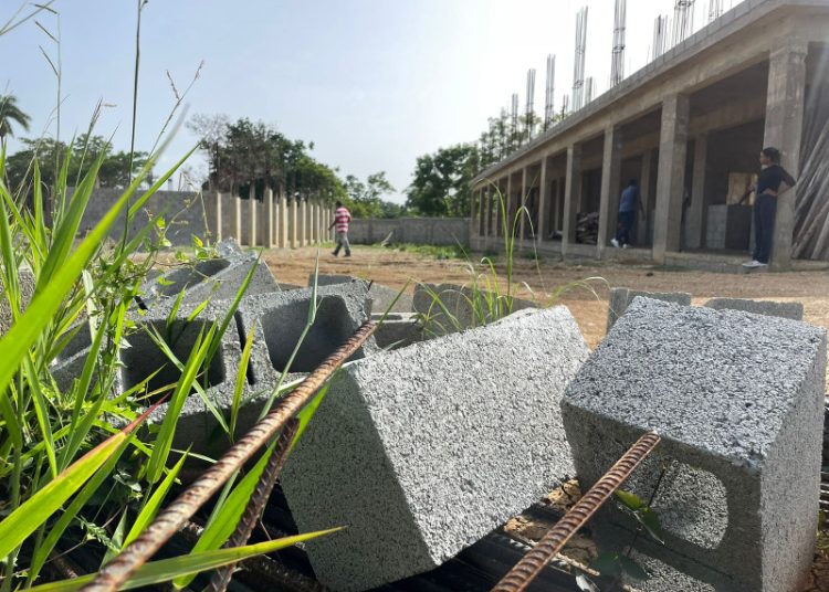 Escuela en construcción