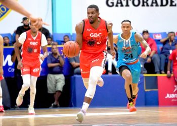 Gerardo Suero vs Titanes