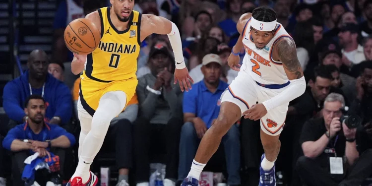 Knikcs vs indiana