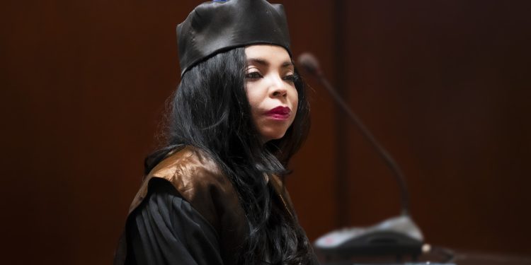 Procuradora Yeni Berenice Reynoso