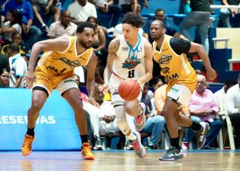 Richard Bautista vs Metros