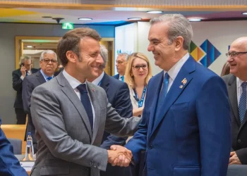 abinader y macron