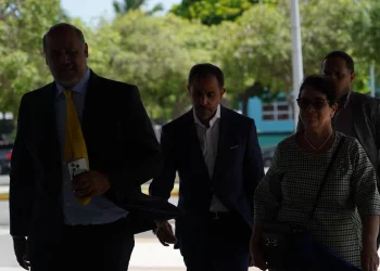 antonio espaillat y su hermana