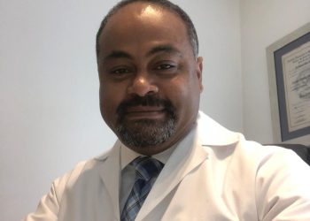 Doctor Asmín Aquino