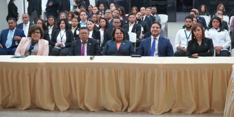 Miembros de la CCRD