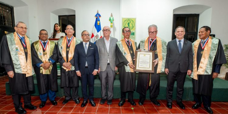 Acto de investidura ACRD