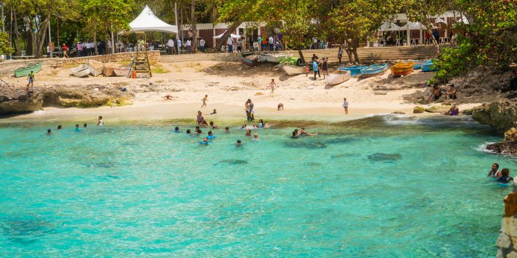La Caleta Boca Chica jpg