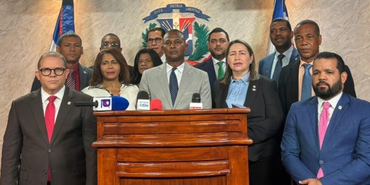 Diputados Fuerza del Pueblo