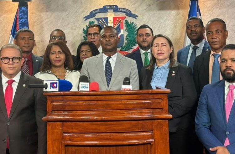 Diputados Fuerza del Pueblo