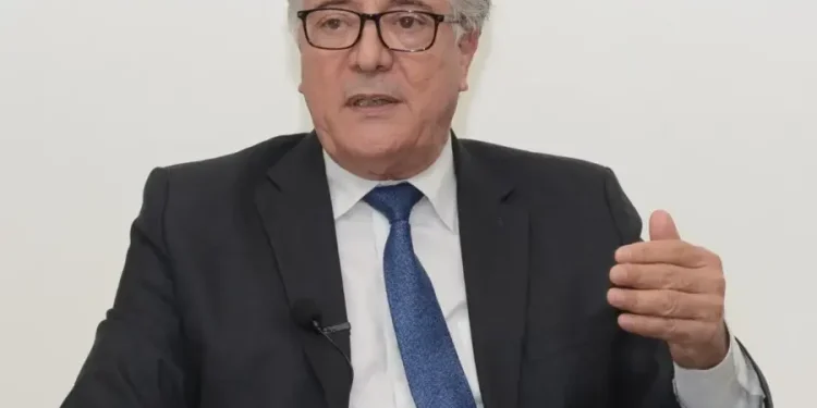 Roberto Santana