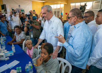 Abinader y modesto Guzmán