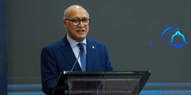 Angelo Viro presidente de ANEIH