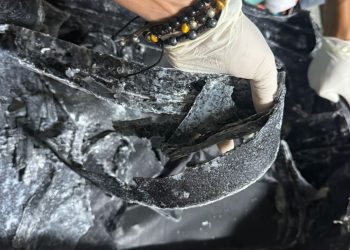 Detienen extranjera en el aila con cuatro paquetes de presunta cocaína