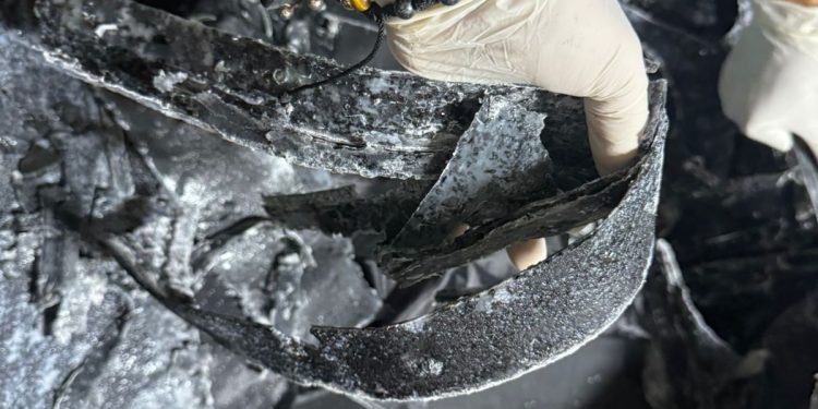 Detienen extranjera en el aila con cuatro paquetes de presunta cocaína