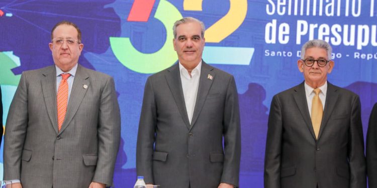 Magín, Abinader y Presbo